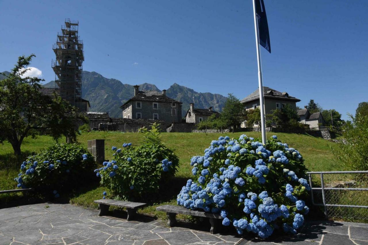 Hotel Antico Intragna TI Exterior foto